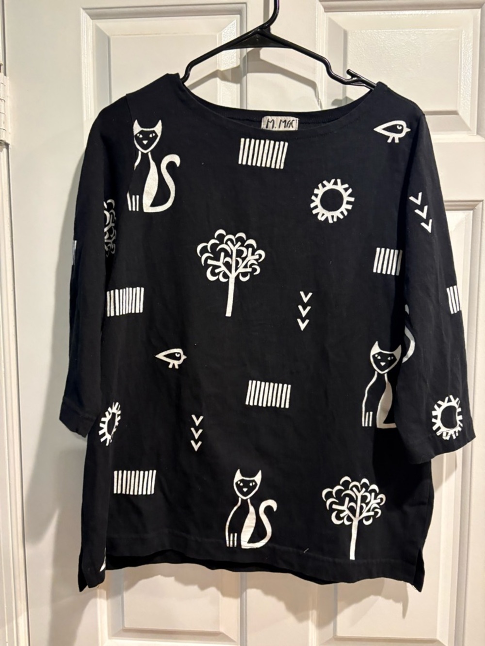 M.Mac vintage whimsical  print art to wear black 3/4 sleeve top tshirt sz M cat